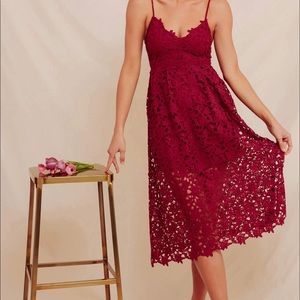 ASTR Lace A Line Midi Dress in Wine/XS